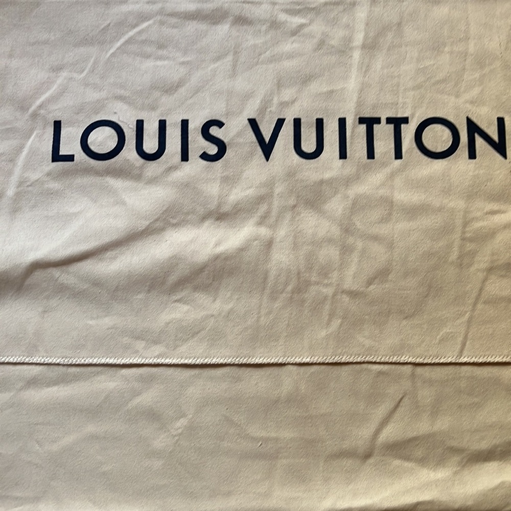 Louis Vuitton Extra Large Dust Bag - Picture 7 of 7